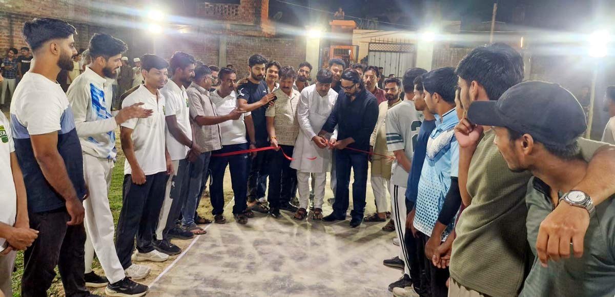 मसवानी नाइट पूल क्रिकेट टूर्नामेंट का आगाज,दर्शकों का रहा खासा हुजूम