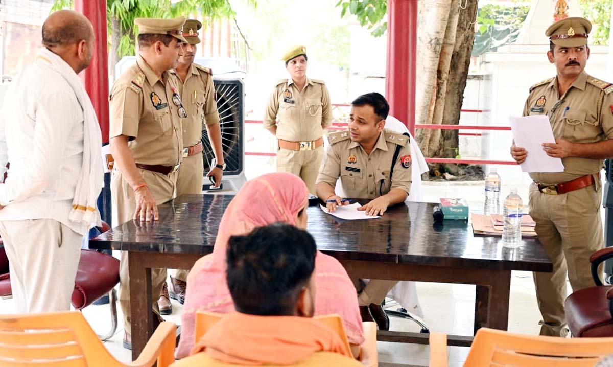 एसपी ने जनसुनवाई में सुनीं समस्याएं, निष्पक्ष निस्तारण के दिए निर्देश