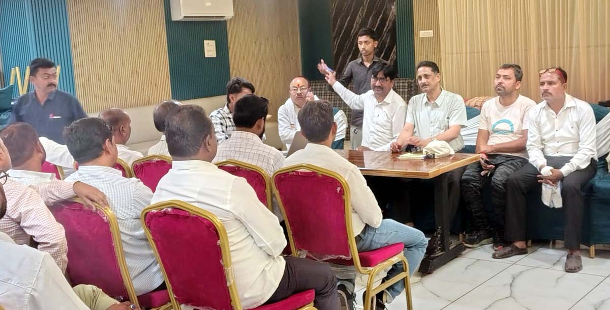शिविर में व्यापारियों की समस्याओं का मौके पर समाधान