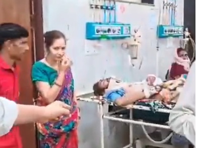  6 घंटे तक मरीज भर्ती न होने पर हंगामा, डिप्टी CM को फोन के बाद भी नहीं मिली राहत