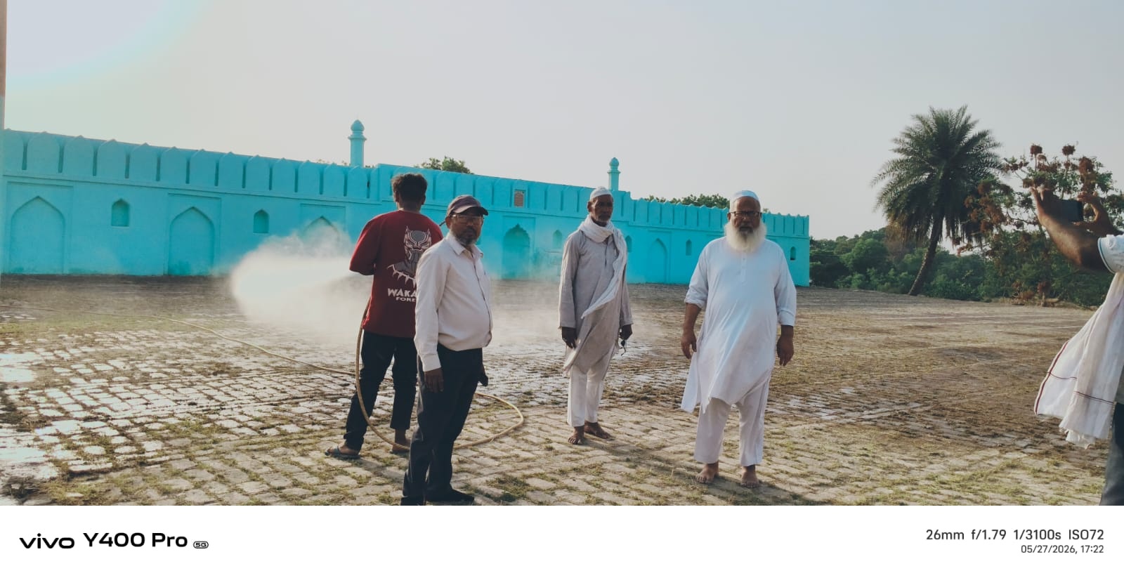 ईदुल अजहा पर्व को लेकर ईदगाह को किया चकाचक