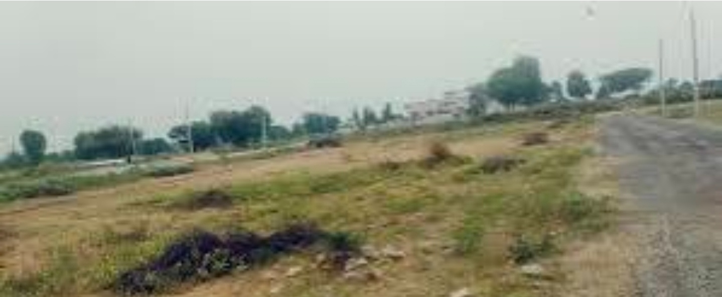 खेल मैदान पड़े अधूरे, नहीं लगे उपकरण,अन्य लघु खबरों के साथ