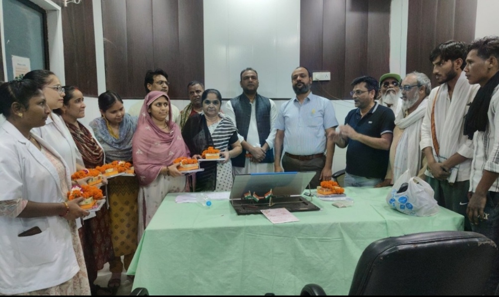 नर्सें स्वास्थ्य सेवाओं की मजबूत आधारशिला: कांग्रेस
