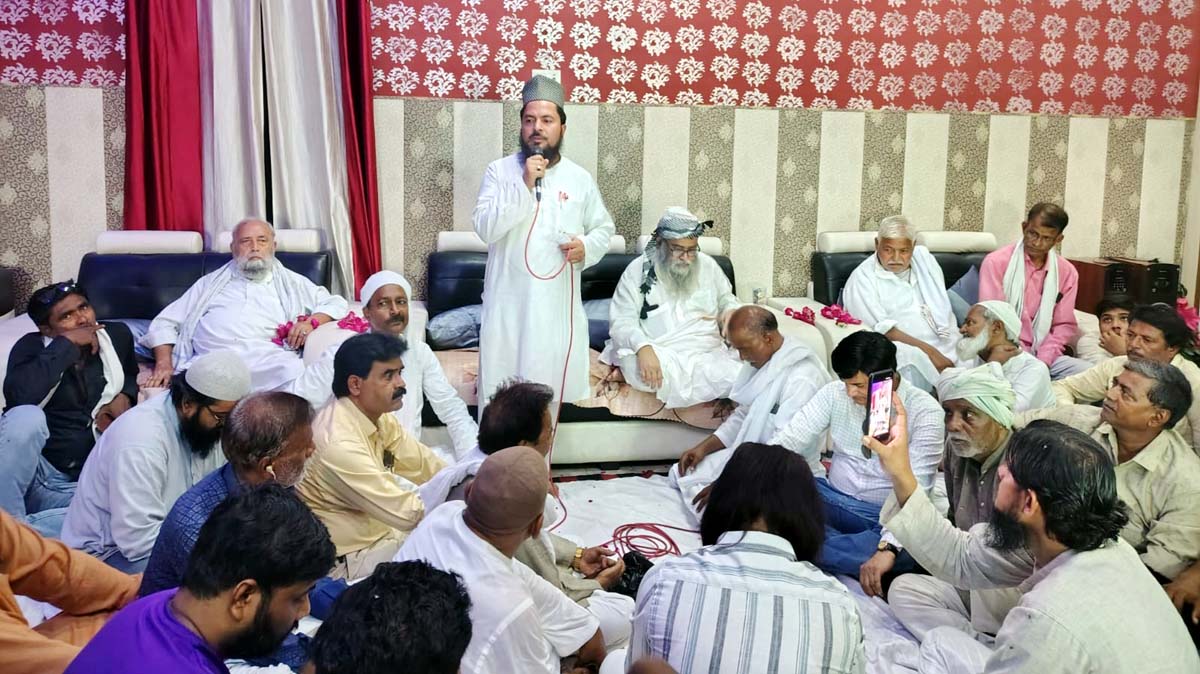 मोहर्रम की तैयारियों को लेकर ताजिया व अलम इंतेजामिया कमेटी की हुई बैठक