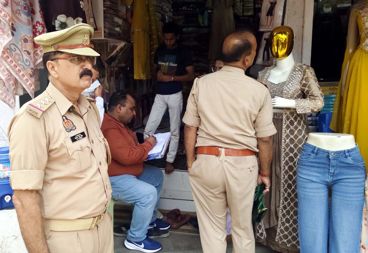 श्रम विभाग ने पांच बालश्रमिकों को कराया मुक्त, तीन पर शिकंजा