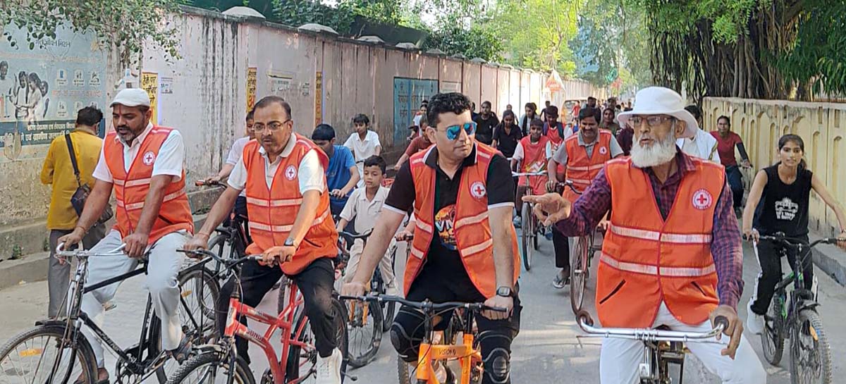  फिट इंडिया व पर्यावरण संरक्षण का संदेश लेकर निकली साइकिल रैली