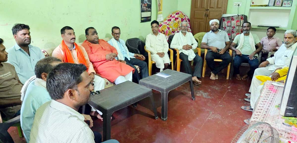 2364  बूथों पर गूंजी पीएम मोदी के मन की बात,सुना प्रधानमंत्री का संबोधन