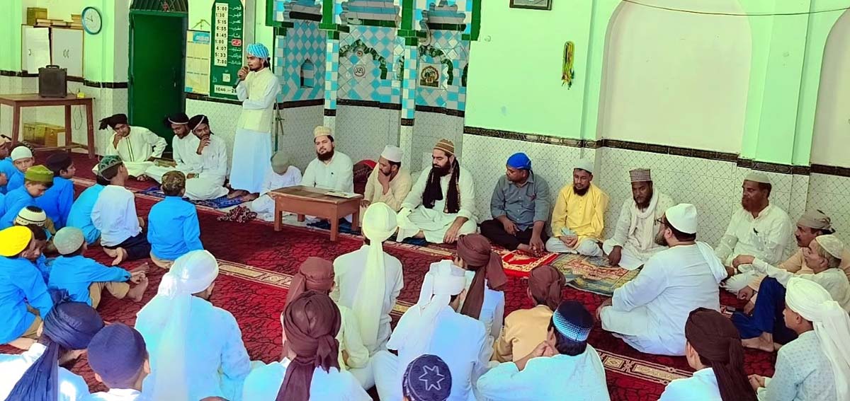 नात, तकरीर, किराअत व निजामत के मुकाबलों में छात्र-छात्राओं ने दिखाई प्रतिभा