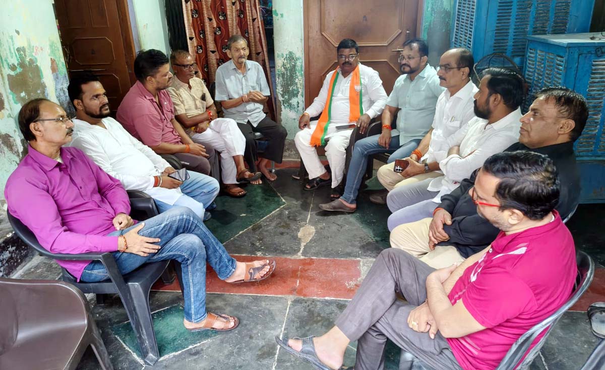 तेजस के परिजनों से मिला भाजपा का प्रतिनिधिमंडल, जताई संवेदना