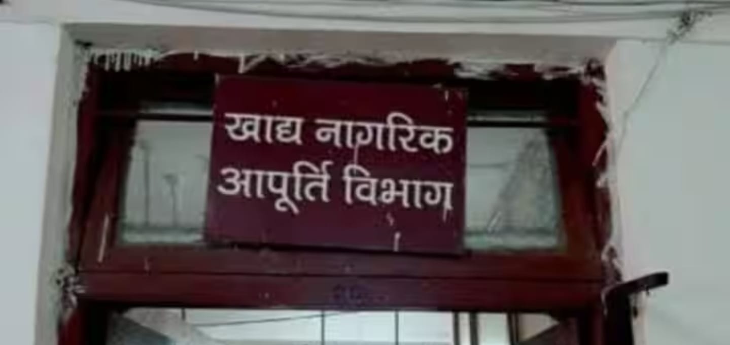 खाद्य विभाग का स्वीट हाउस में छापा, जांच में असुरक्षित निकला खोया