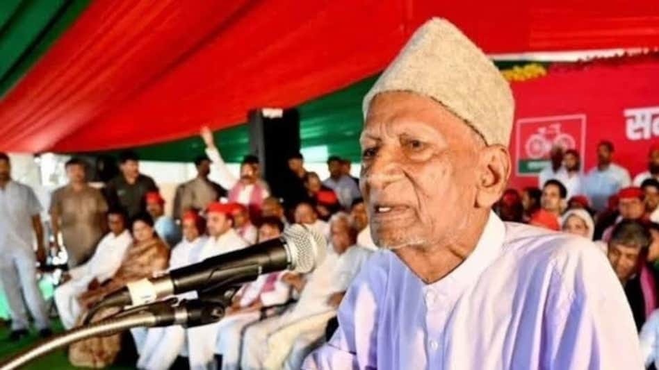 गरीबों व मजलूमों के मसीहा थे आलम बदी आजमी: गयास