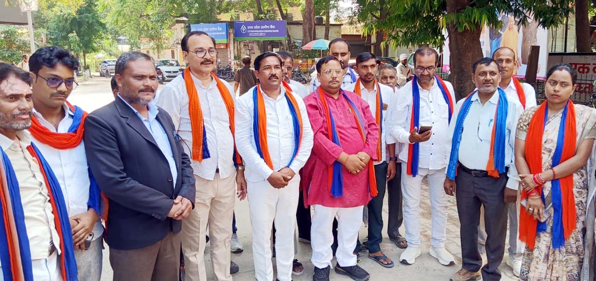 बारिश से फसलों को हुए नुकसान का मुआवजा दिलाने की मांग
