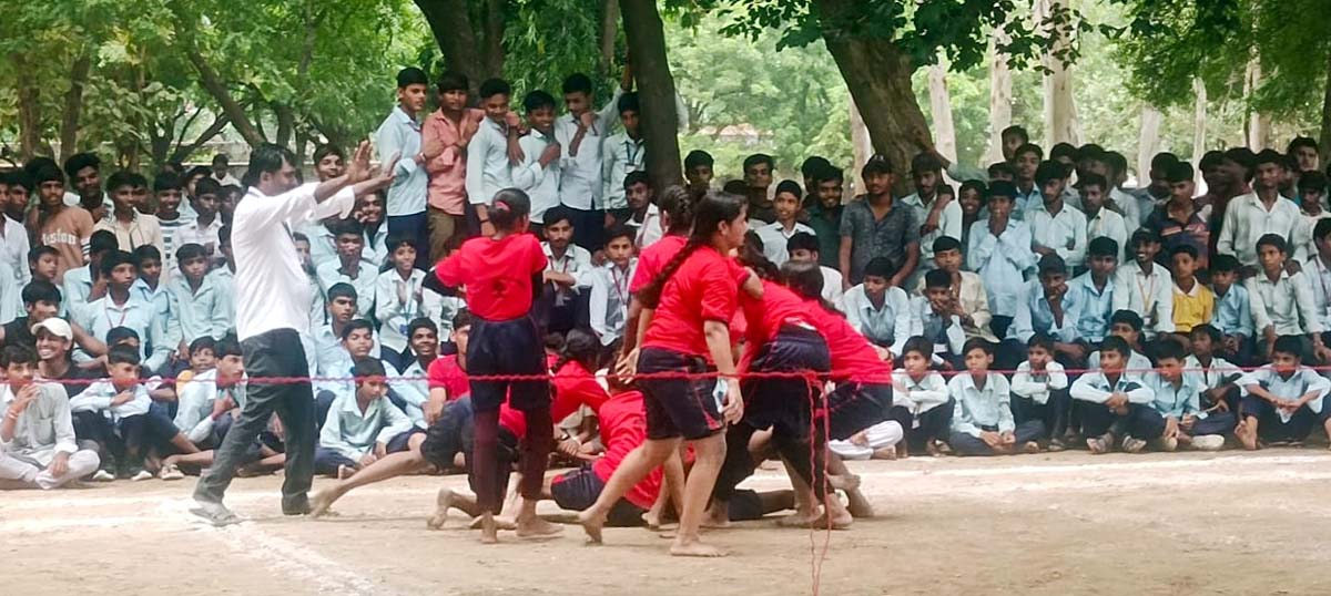 ब्लाक स्तरीय प्रतियोगिता में खिलाड़ियों ने दिखाया दमखम, विजेताओं को किया प्रोत्साहित