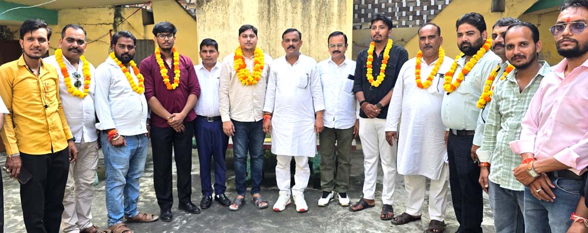 महासभा ने एक लाख सदस्य बनाने की भरी हुंकार,पद एवं निष्ठा की शपथ