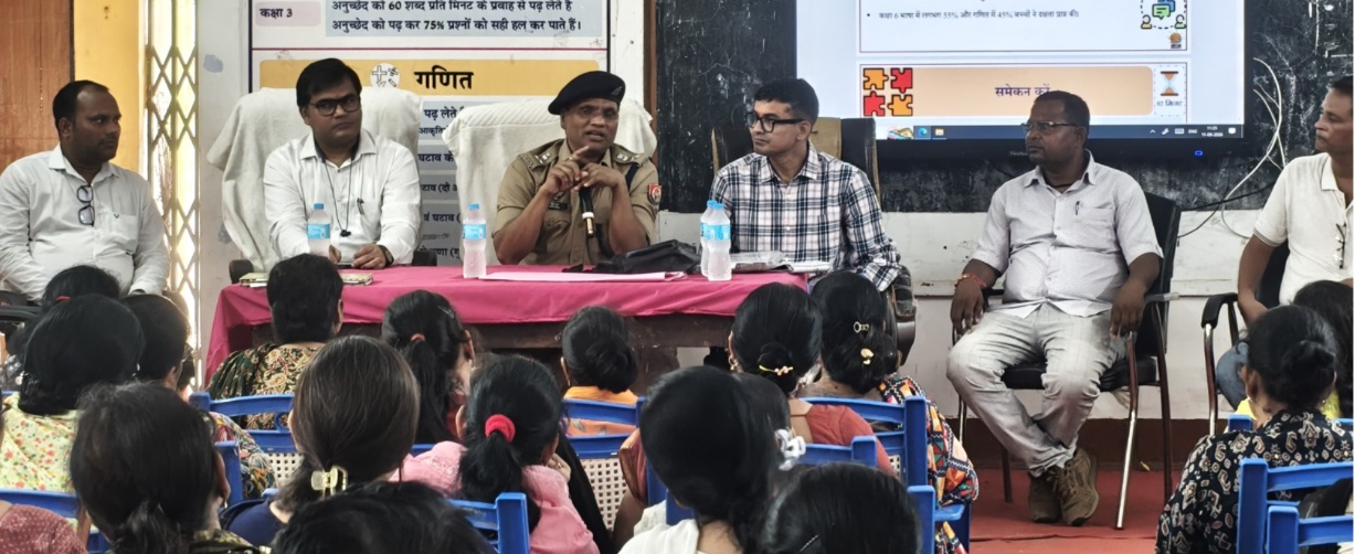 सड़क सुरक्षा एवं बाल अधिकार के प्रति शिक्षकों को किया जागरूक