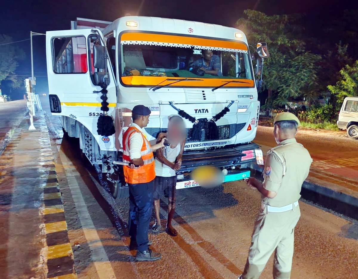 नशे में वाहन दौड़ाने वालों पर पुलिस का शिकंजा,15 के चालान, 1.15 लाख का जुर्माना