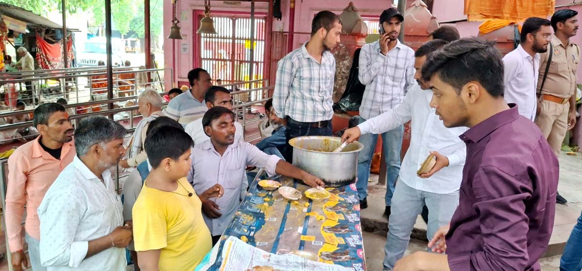 पुण्यतिथि पर याद किए गए वरिष्ठ अधिवक्ता सुरेंद्र प्रताप,अर्पित की श्रद्धांजलि