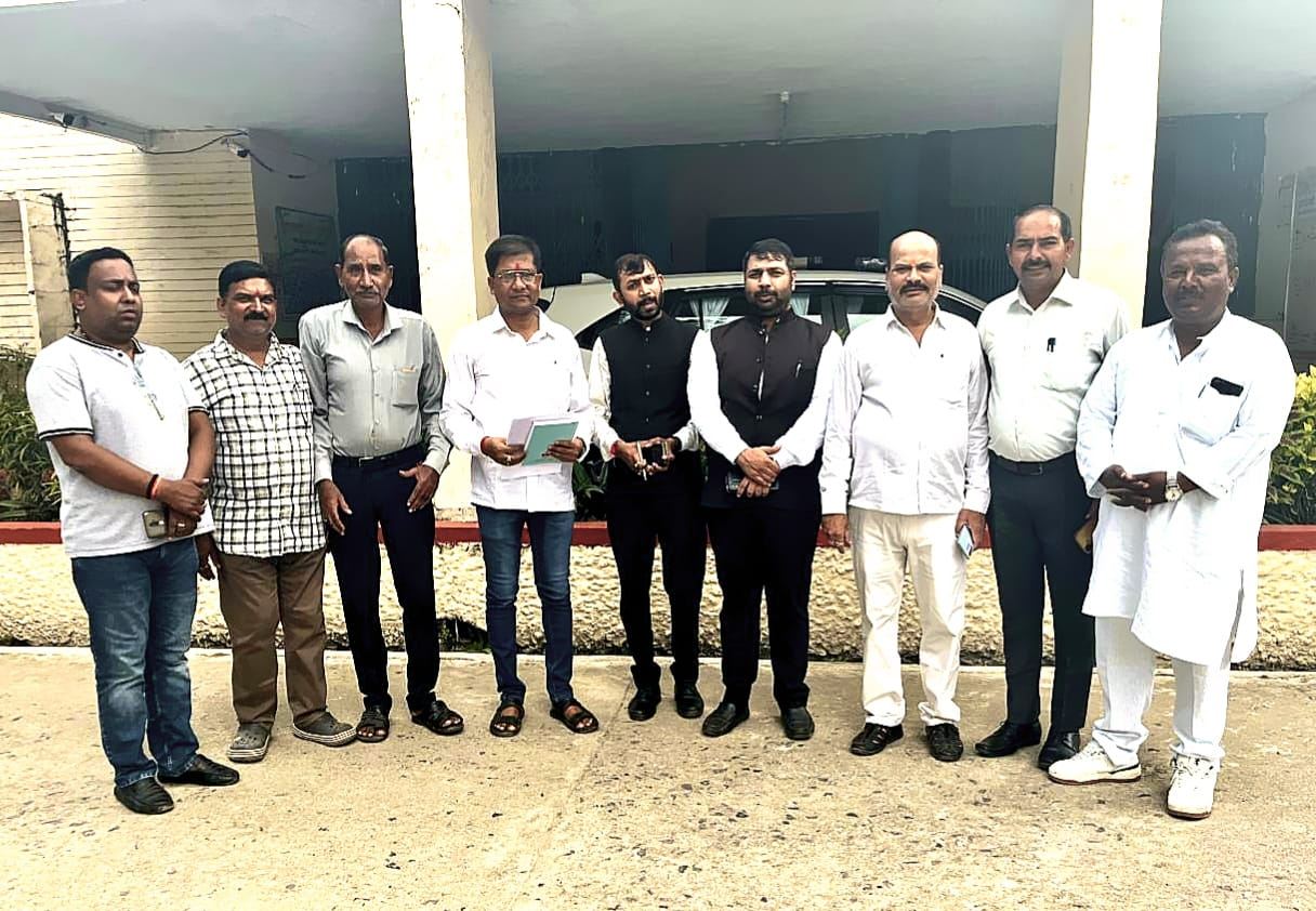 बदहाल यातायात व्यवस्था पर व्यापार मंडल ने जताई नाराजगी
