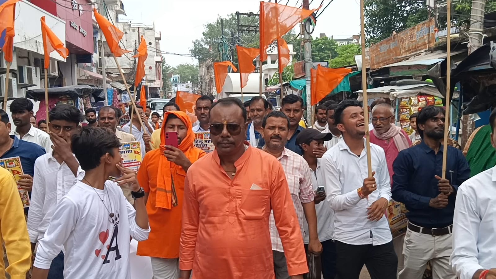 विशाल शोभायात्रा, महायज्ञ और राष्ट्रपति-प्रधानमंत्री-मुख्यमंत्री को ज्ञापन