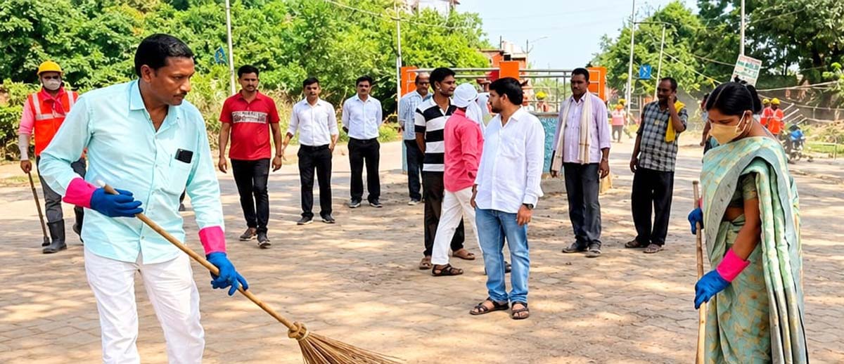 सेवा संकल्प अभियान : श्रमदान कर स्वच्छता का दिया संदेश