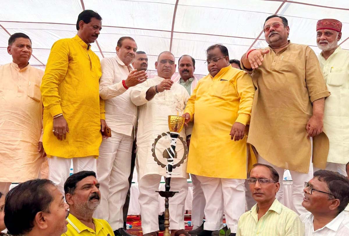सेवा ज्योति यात्रा से गूंजा शहर, रंगोली में दिखा राष्ट्रसेवा का संकल्प