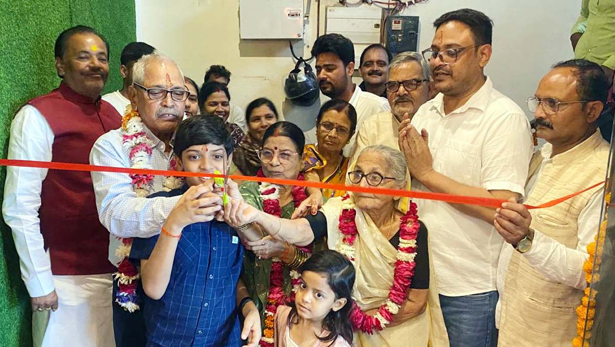 टीवीटी रेस्टोरेंट का हुआ उद्घाटन