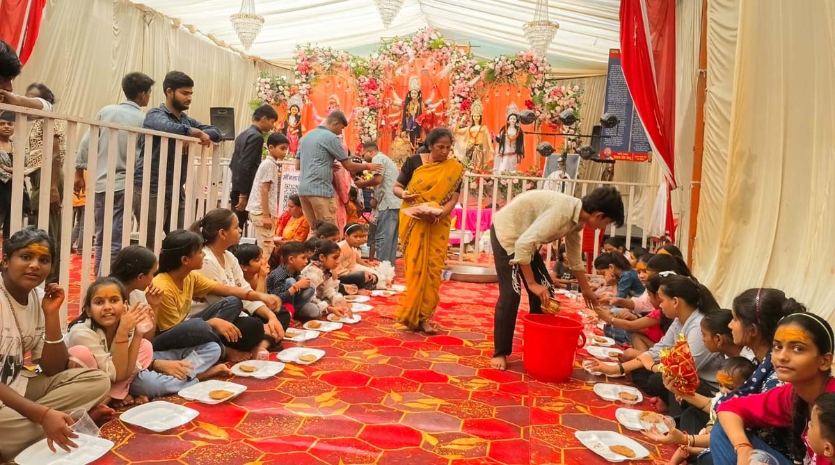 यज्ञ-कन्या भोज के साथ शारदीय नवरात्र का समापन,भक्तों ने तोड़ा व्रत