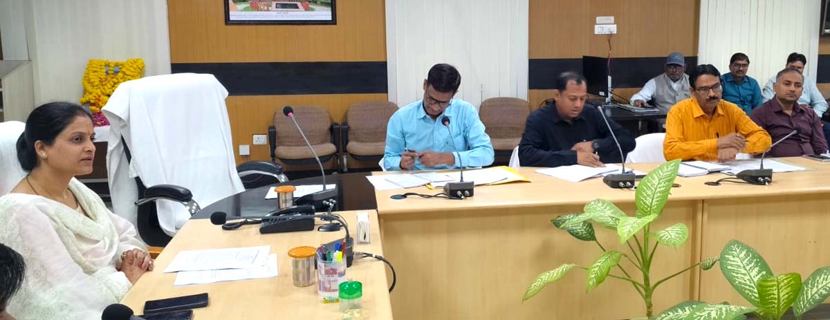 एग्रीस्टैक से बदलेगी खेती की तस्वीर, मिलेगा योजनाओं का लाभ: डीएम