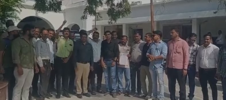 पत्रकारों के अधिकारों की रक्षा की मांग, डिस्ट्रिक्ट प्रेस क्लब ने राष्ट्रपति-प्रधानमंत्री को भेजा ज्ञापन