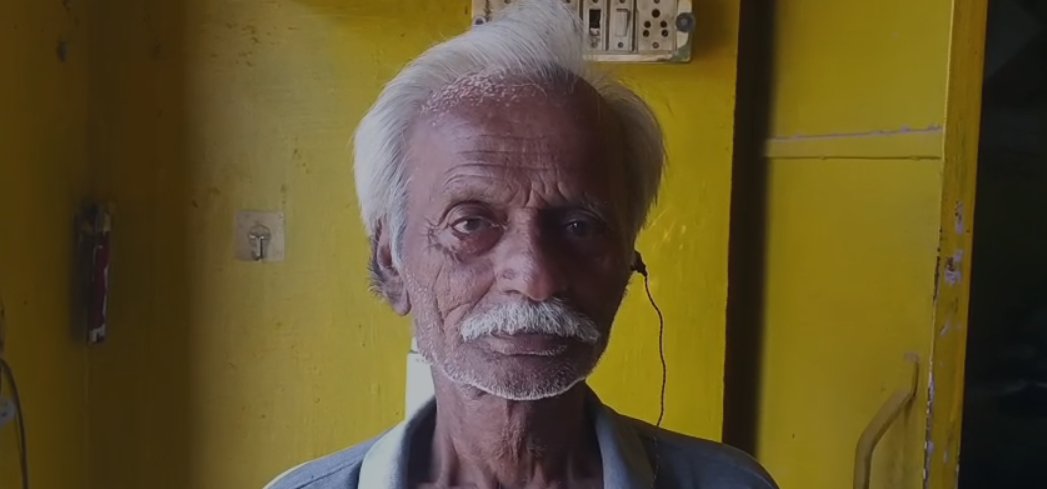 जनसुनवाई में बुजुर्ग ने बताई सुनने की परेशानी, अगले ही दिन मिली कान की मशीन
