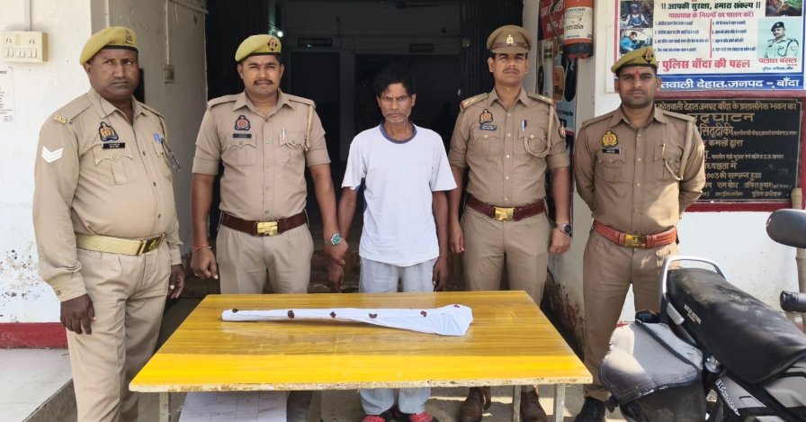 व्यक्ति को कुल्हाड़ी मारकर हत्या करने वाले गुड्डन को किया गिरफ्तार