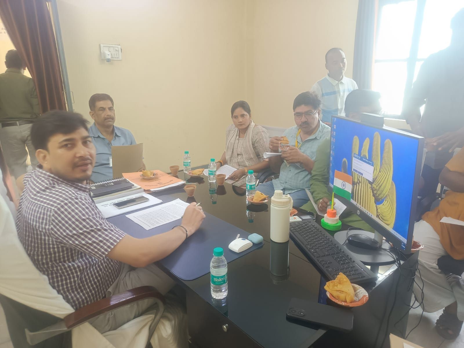 मतदाता सूची विशेष अभियान के तहत हुई बैठक, छूटे मतदाताओं को जोड़ने पर रहेगा फोकस